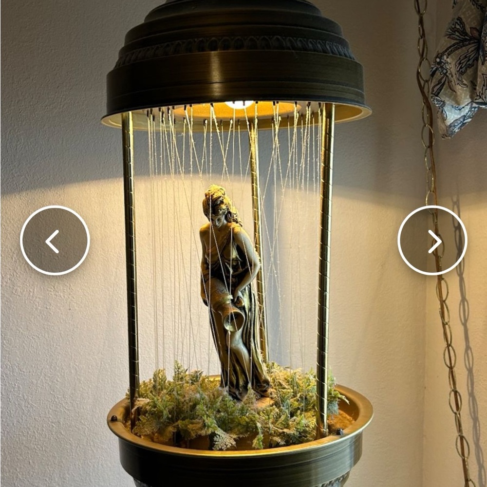 Vintage Rain Lamp with Figurine with New Oil, Very Large, Very Rare!